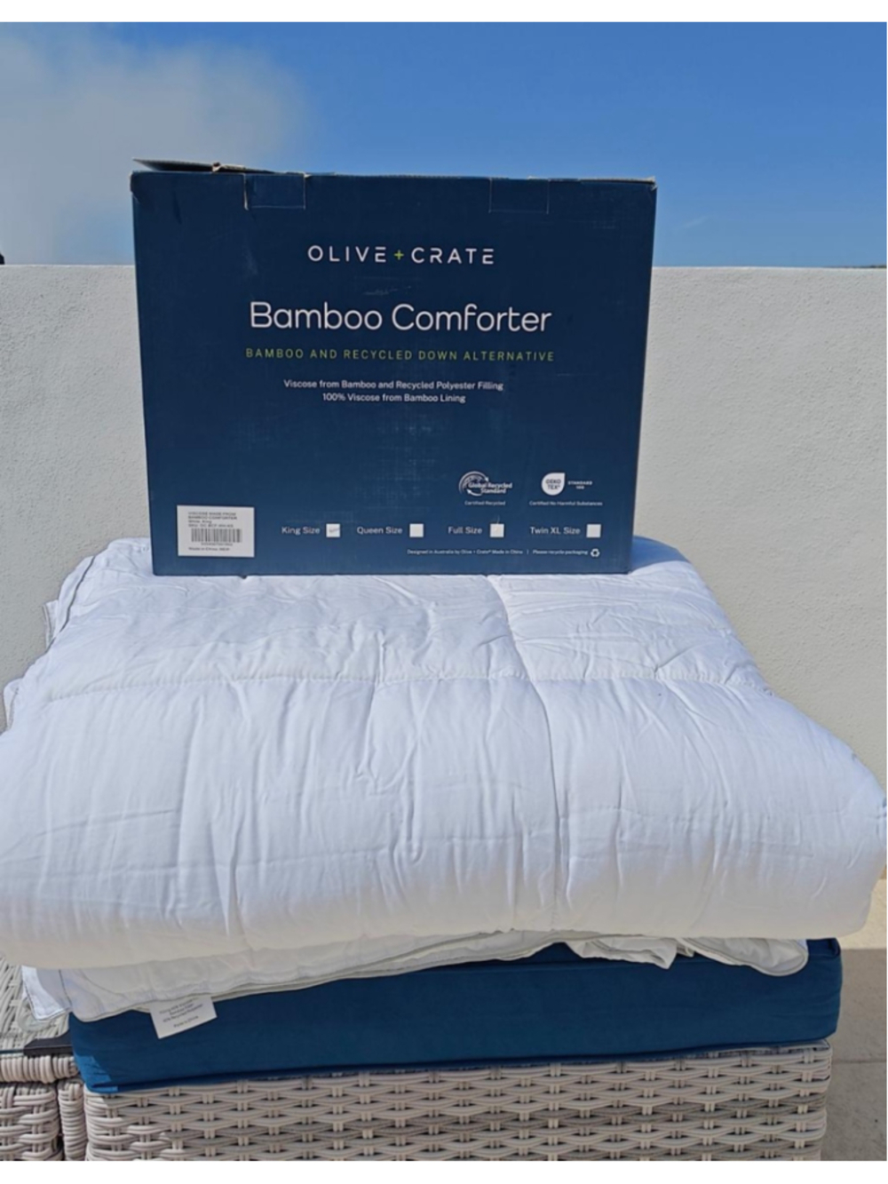 OliveCrate Viscose from Bamboo OVERSIZE KING Cooling Comforter [Display]